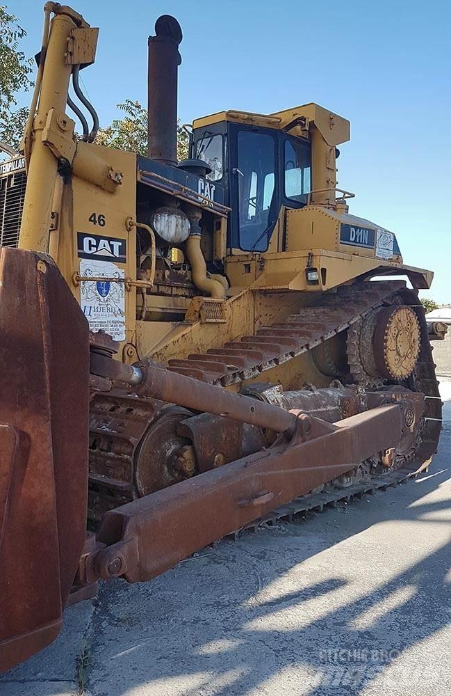 CAT D11N Верижни булдозери
