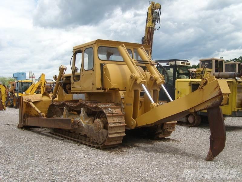 CAT D8H Верижни булдозери
