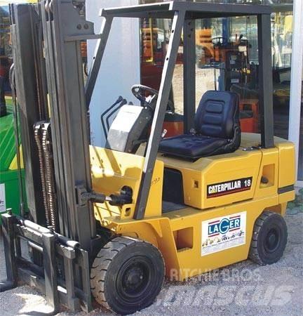 CAT DP18 Дизелови камиони