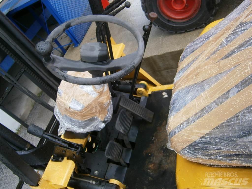 CAT GP10 Камиони с АГУ