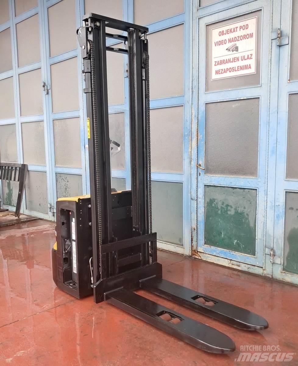 CAT NSP12N2 Нископовдигач