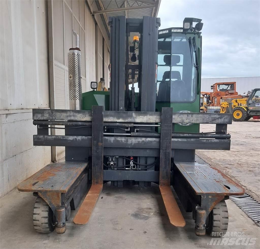 Combilift C3000 Камиони с АГУ