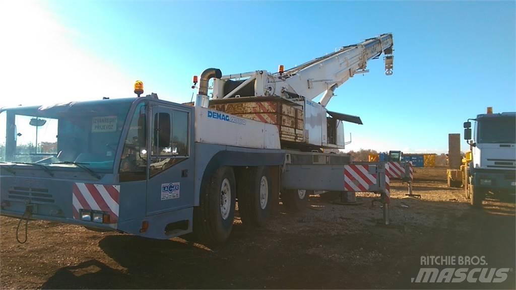 Demag AC 180 Кранове за тежък терен