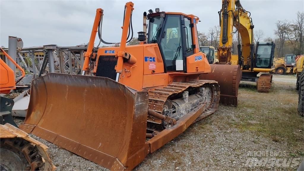 Fiat-Kobelco D180 Верижни булдозери
