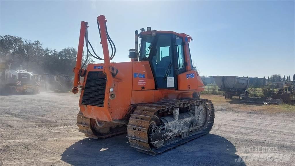 Fiat-Kobelco D180 Верижни булдозери
