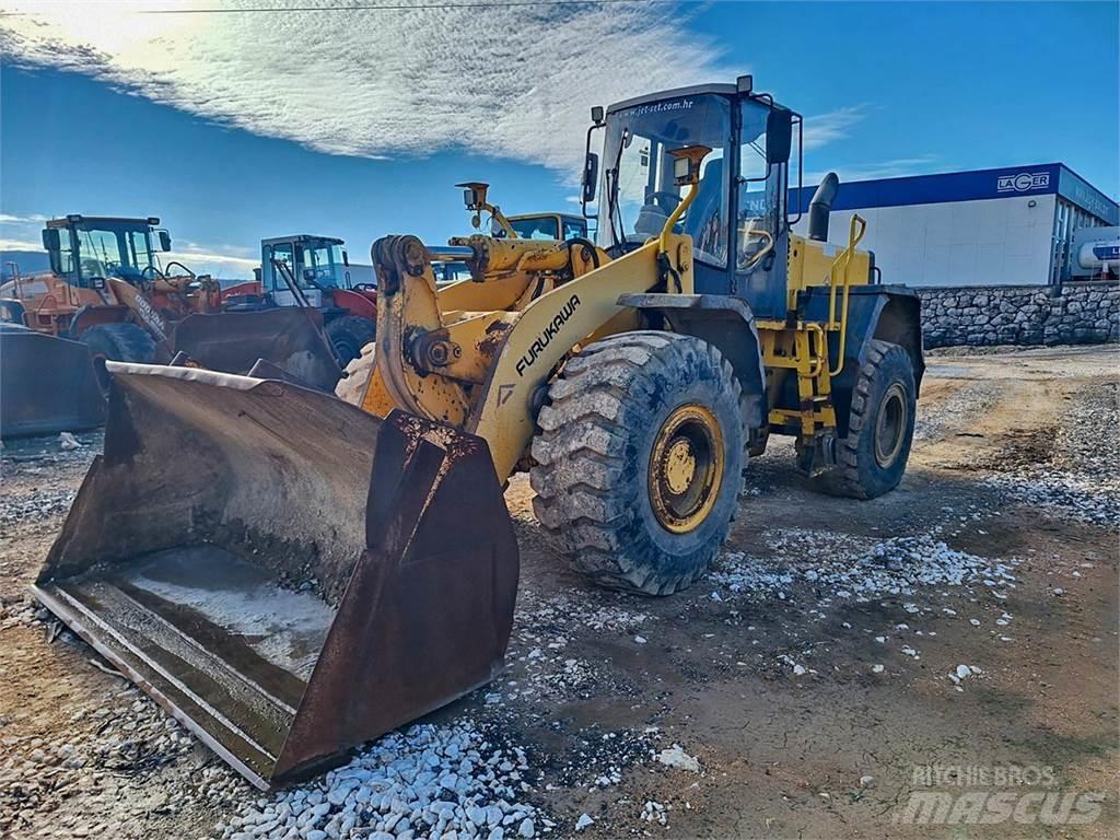  FURUKAVA 345 Колесни товарачи