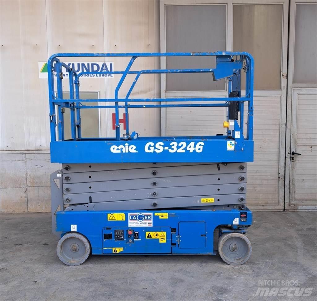 Genie GS3246 Съчленени стрелови подемници