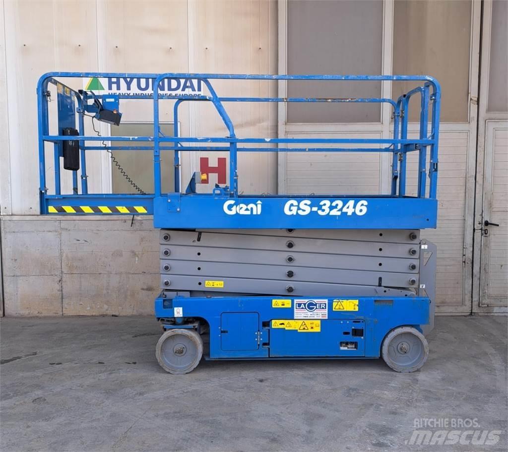 Genie GS3246 Съчленени стрелови подемници