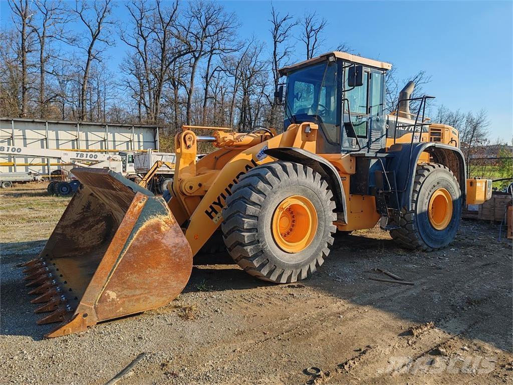Hyundai HL770-9A Колесни товарачи