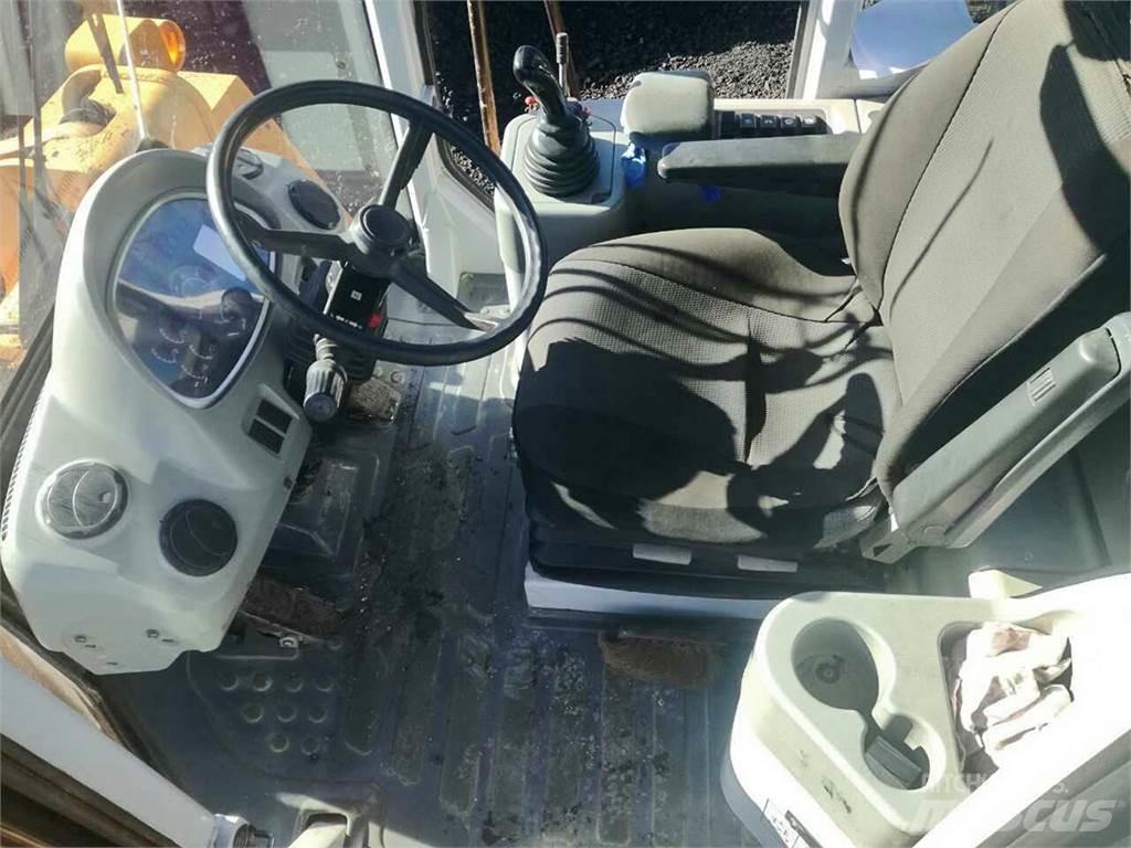 Hyundai HL770XTD-7 Колесни товарачи