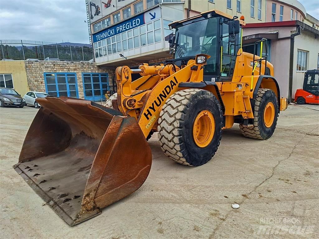Hyundai HL960 Колесни товарачи