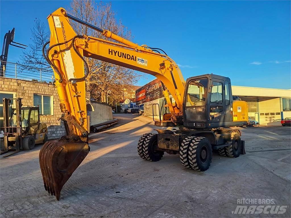 Hyundai R170W-7A Колесни екскаватори