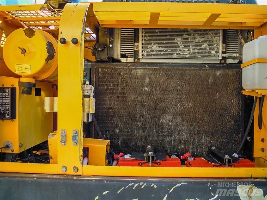Hyundai R250LC-7 Верижен екскаватор