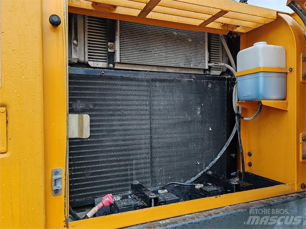 Hyundai R250NLC-7A Верижен екскаватор