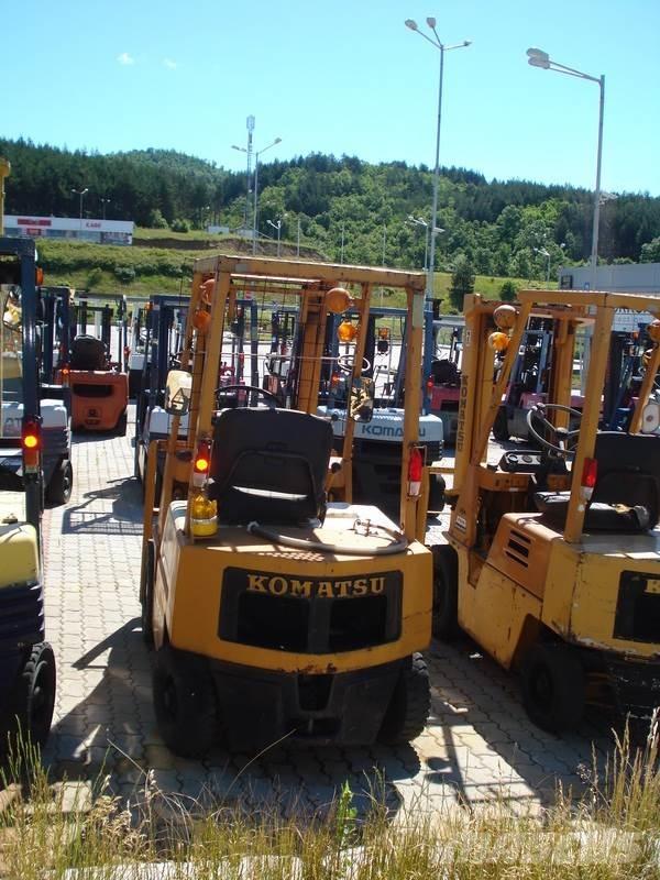 Komatsu FG15L-12 Вилични кари-повдигачи - други