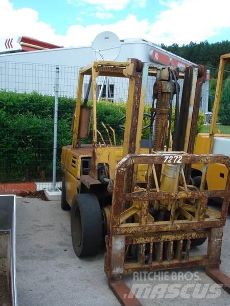 Komatsu FG25-7 Вилични кари-повдигачи - други