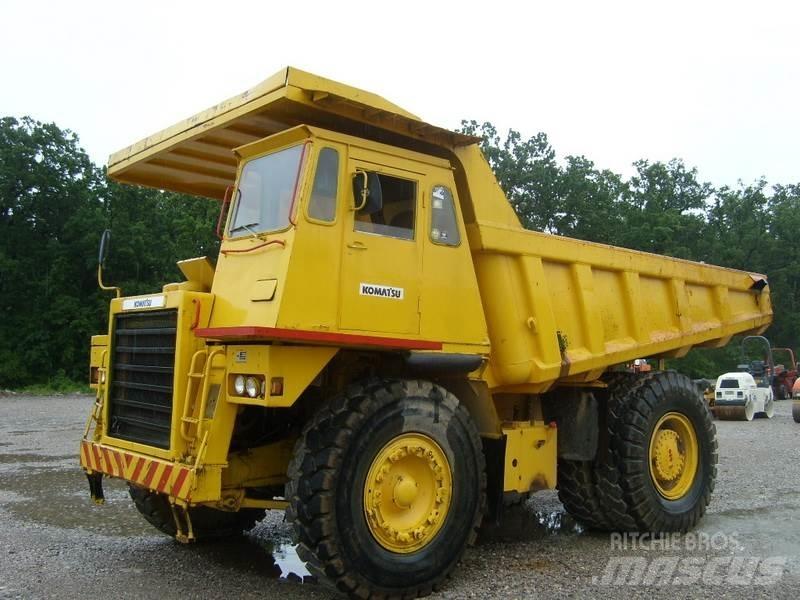 Komatsu HD325-5 Странични самосвали