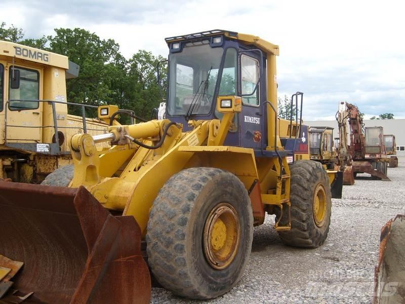 Komatsu WA350 Колесни товарачи