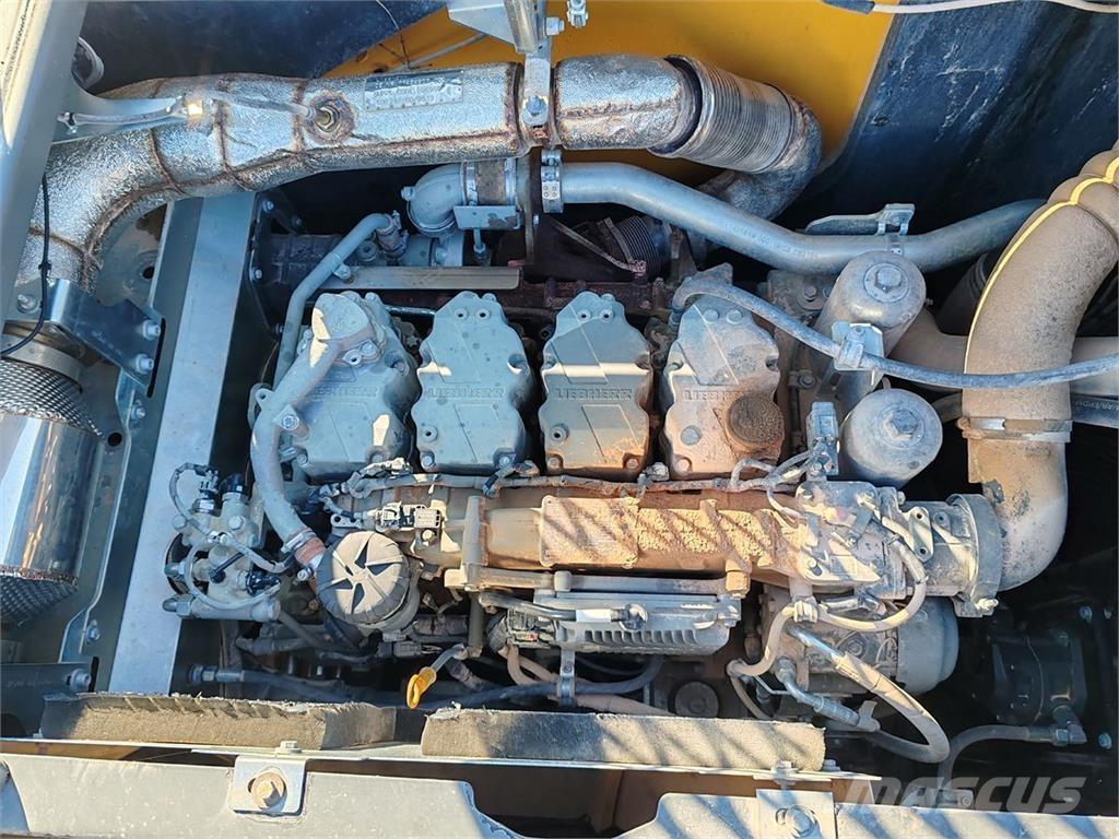 Liebherr R930 NLC Колесни екскаватори