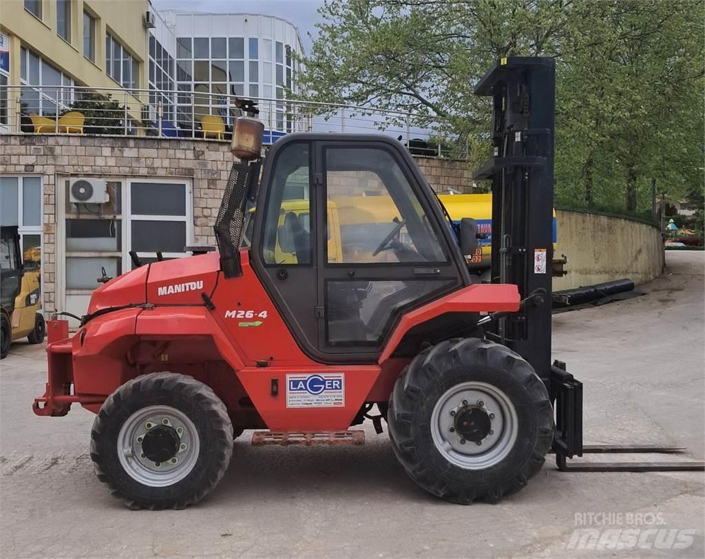 Manitou M26 - 4 Дизелови камиони
