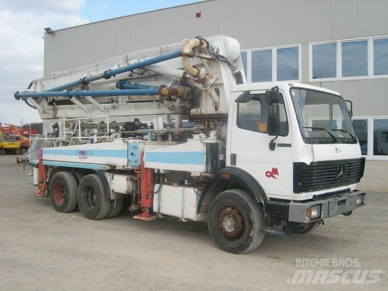 Mercedes-Benz 2422 Бетонопомпи
