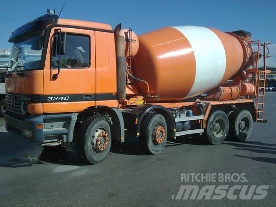 Mercedes-Benz ACTROS 3240 Автобетоновози
