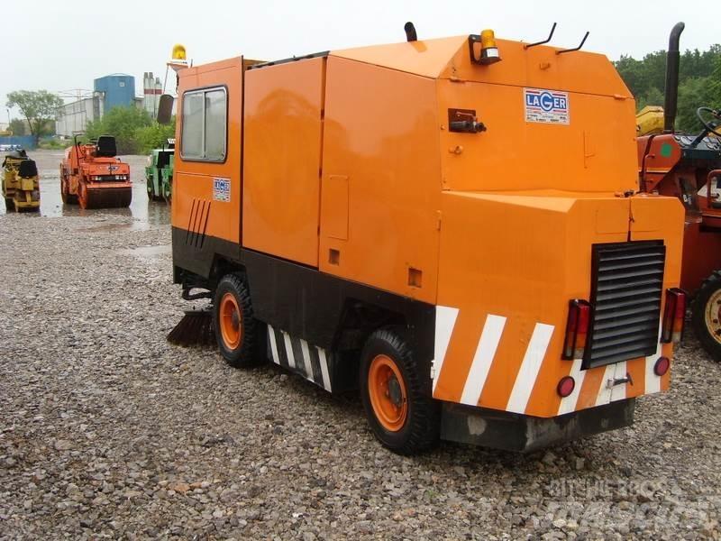 Mfh 2100D Камиони за почистване