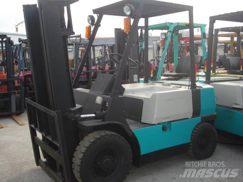 Mitsubishi FG25F17B Вилични кари-повдигачи - други
