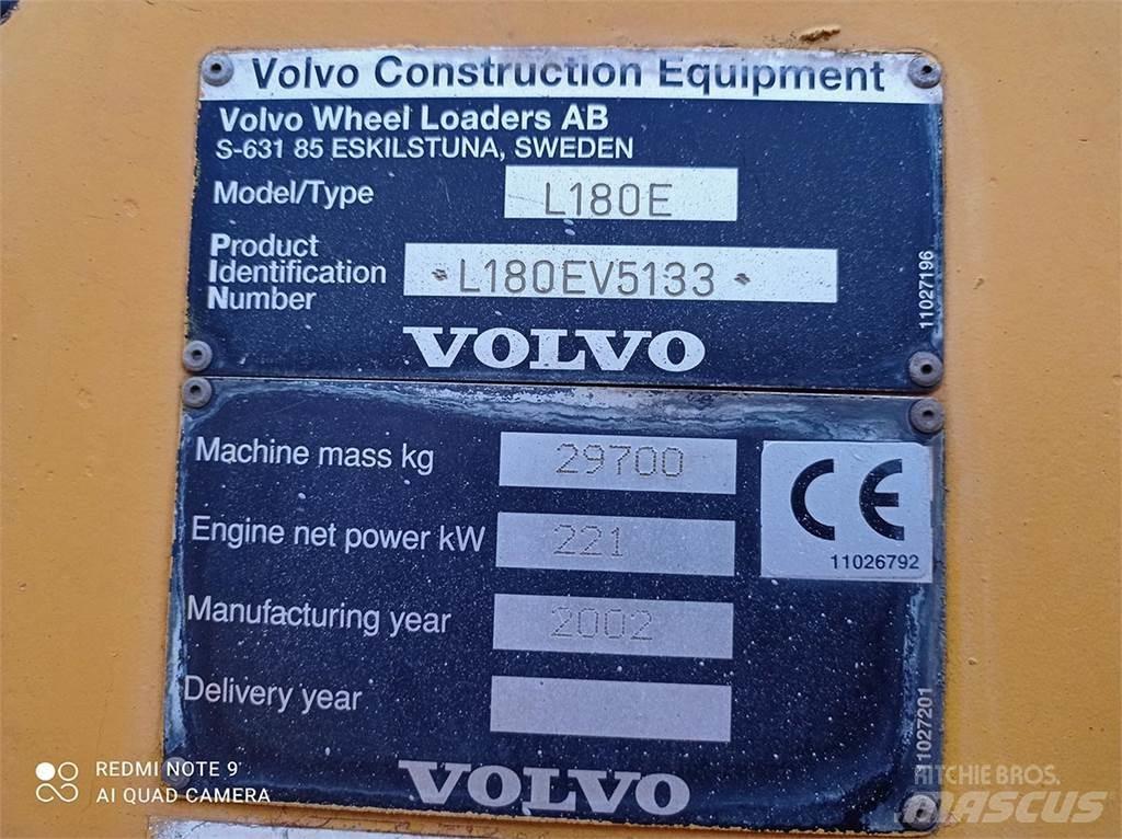 Volvo L180E Колесни товарачи