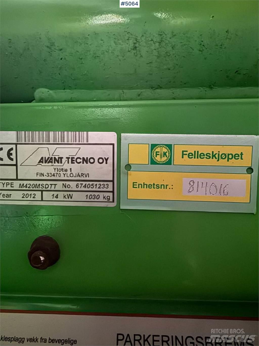 Avant M420 Многофункционални товарачи