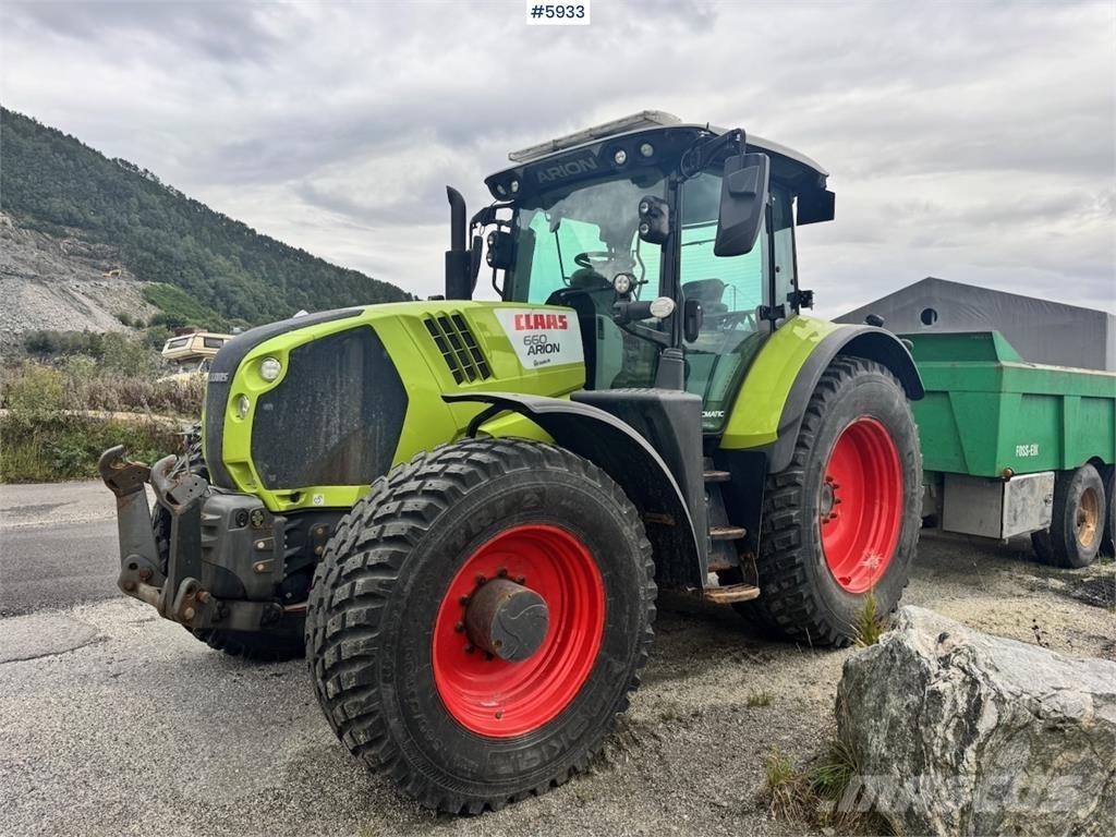 CLAAS Arion 660 Трактори