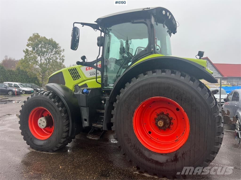 CLAAS Axion 830 Трактори