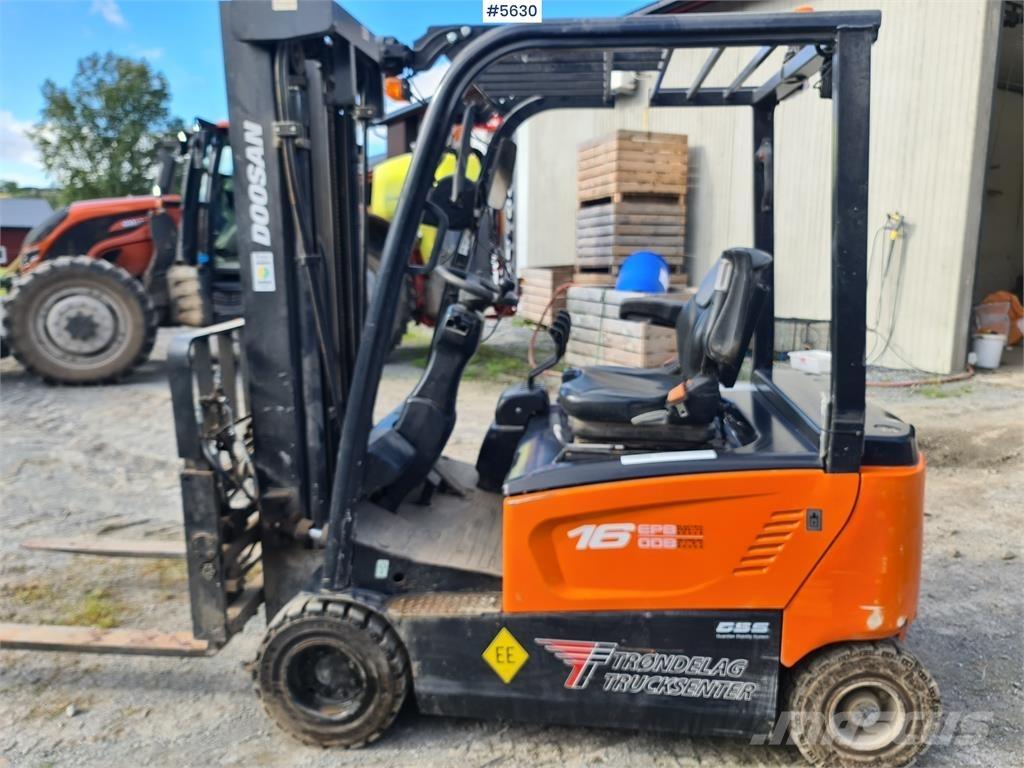 Doosan B16X-7 Вилични кари-повдигачи - други