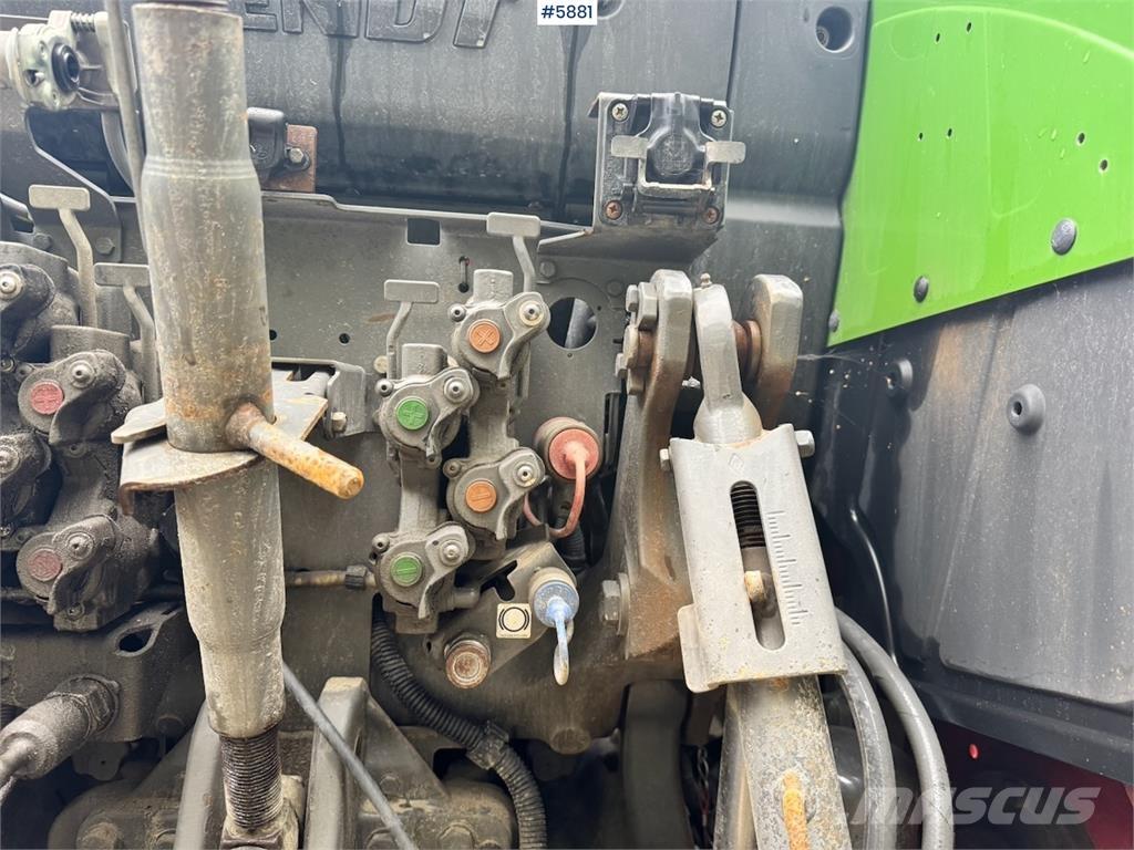 Fendt 516 Vario Трактори