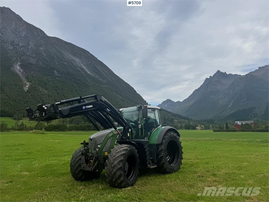 Fendt 724 Vario Трактори