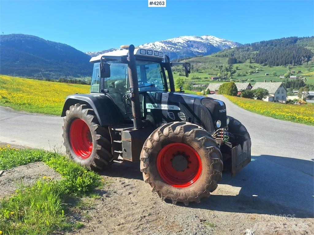 Fendt 820 Vario Трактори