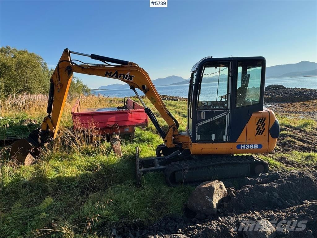 Hanix H36B Верижен екскаватор
