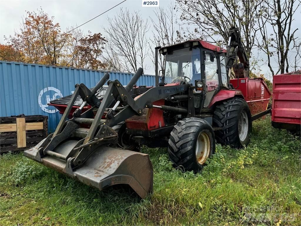 Hymax 740 Трактори