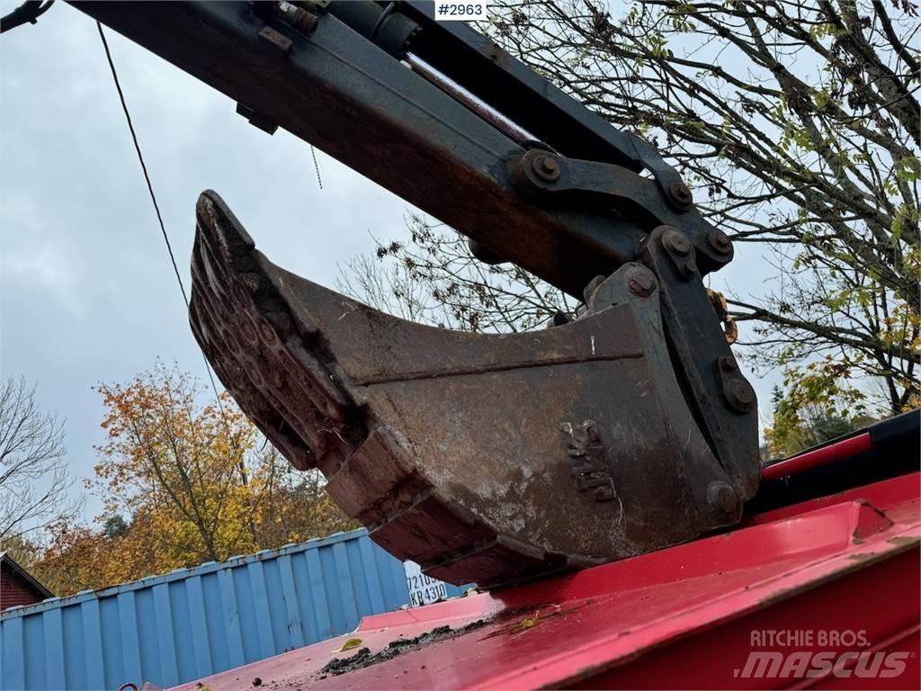 Hymax 740 Трактори