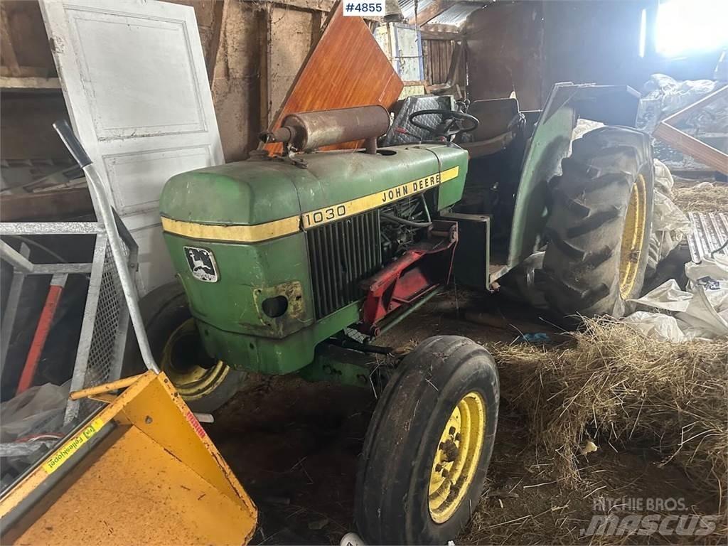 John Deere 1030 Трактори