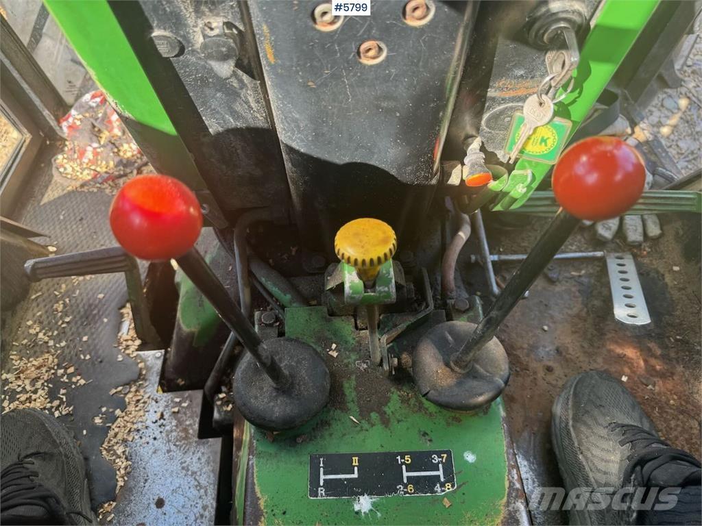 John Deere 2040 Трактори