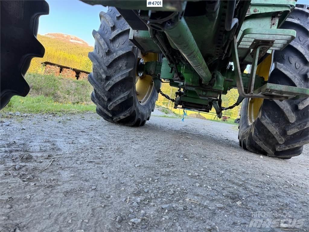 John Deere 3040 Трактори