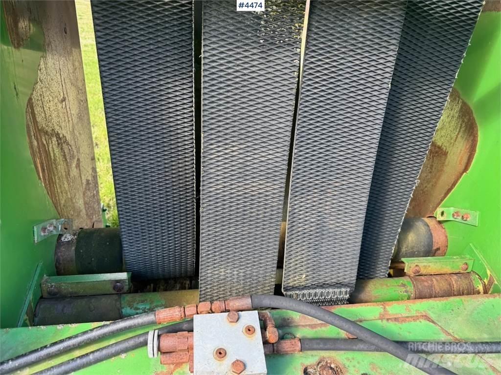 John Deere 545 Друга техника за жънене на фураж