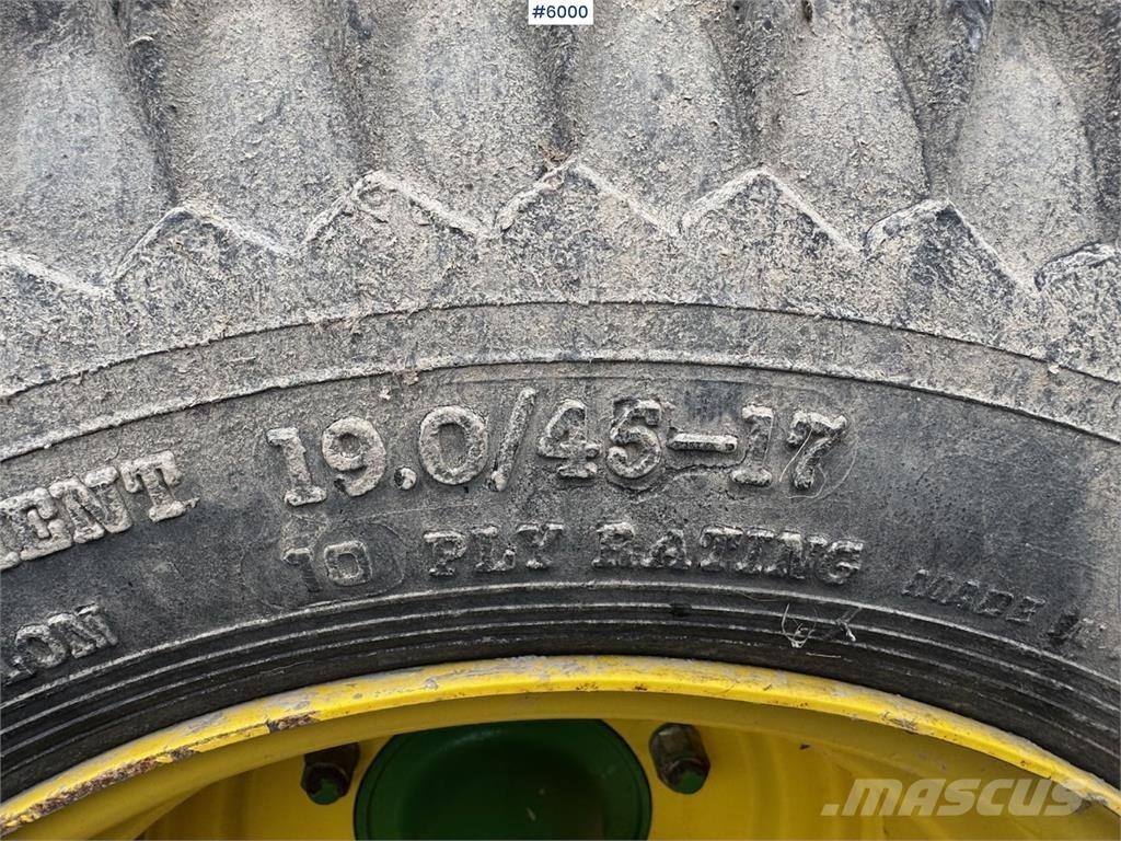 John Deere 590 Друга техника за жънене