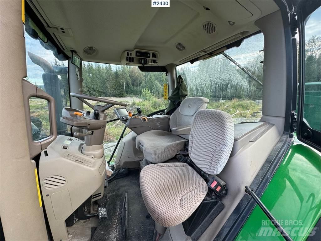 John Deere 6155R Трактори