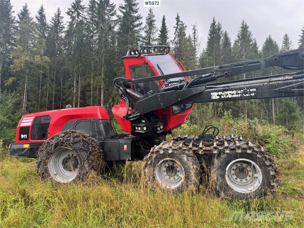 Komatsu 911-6 Харвестери