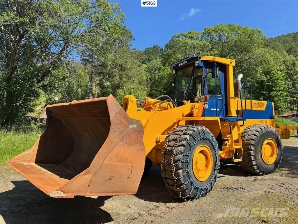 Komatsu WA420-1 Колесни товарачи