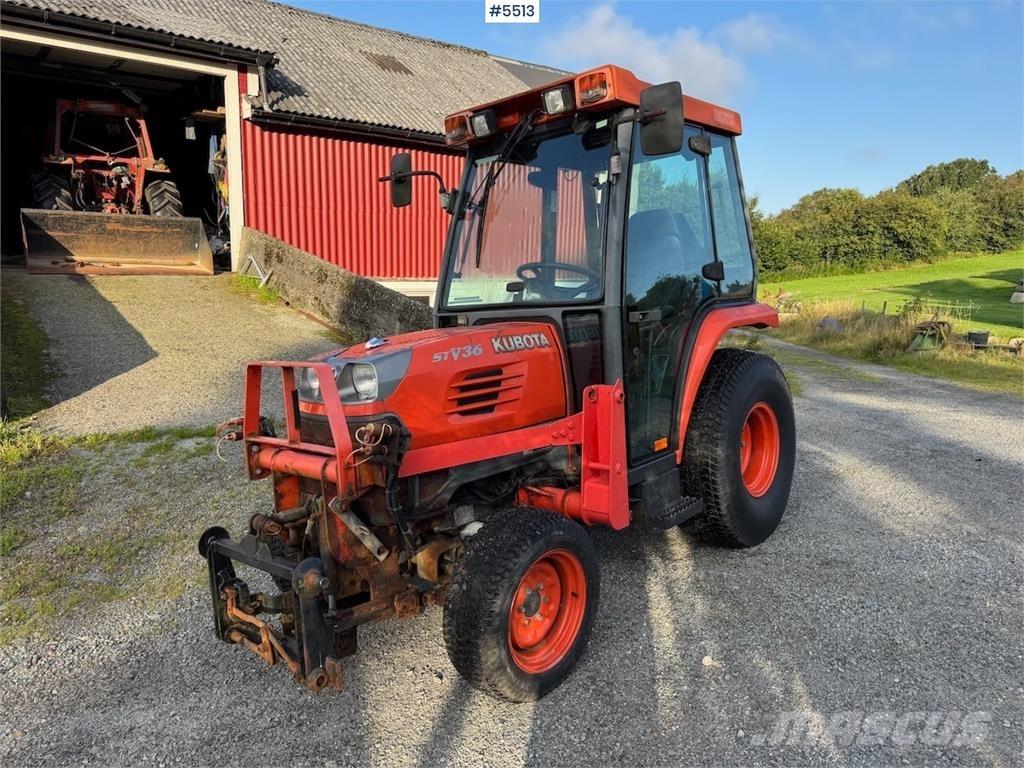 Kubota STV 36 Трактори