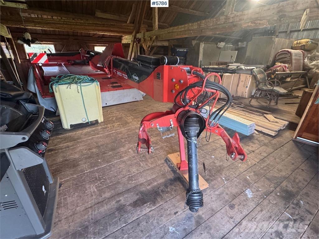 Kuhn FC 3160 TCD Друга техника за жънене