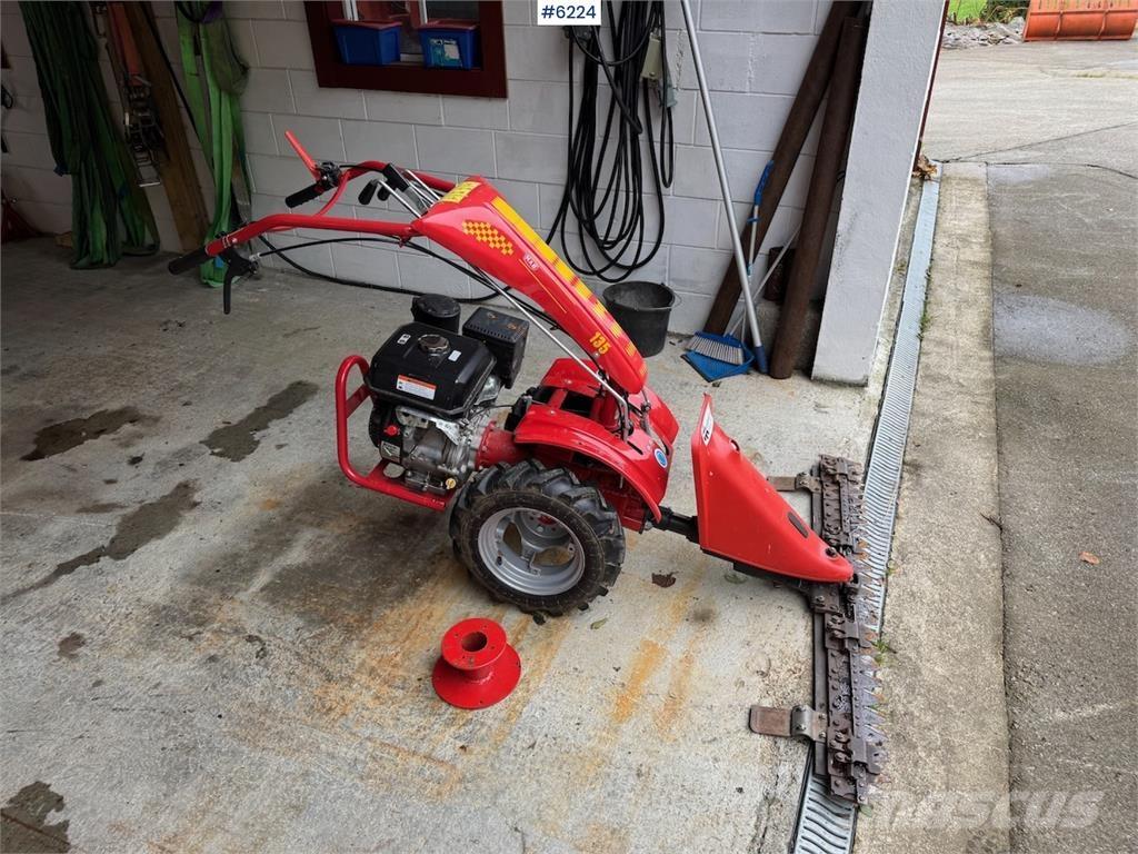  MAB 135 Друга техника за жънене